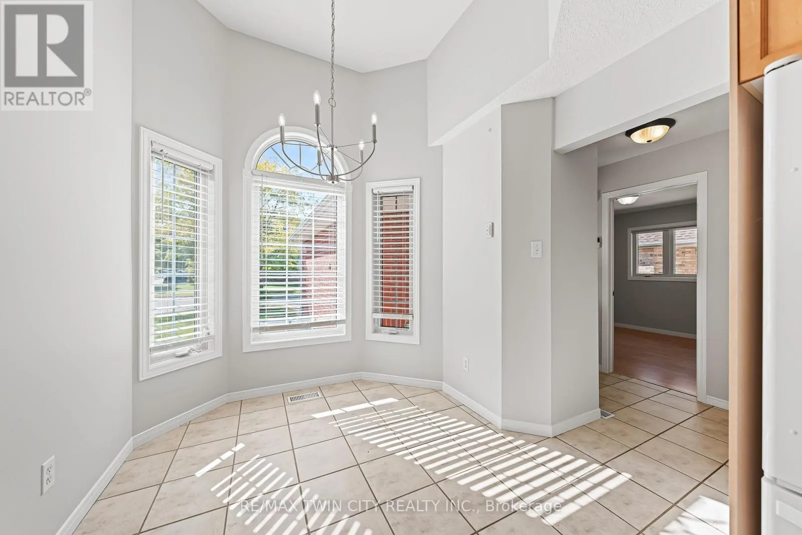 432 SANDBANKS CRESCENT