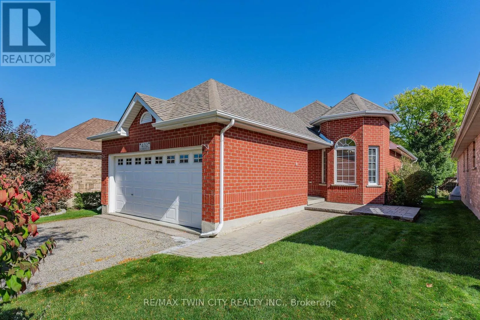 432 SANDBANKS CRESCENT
