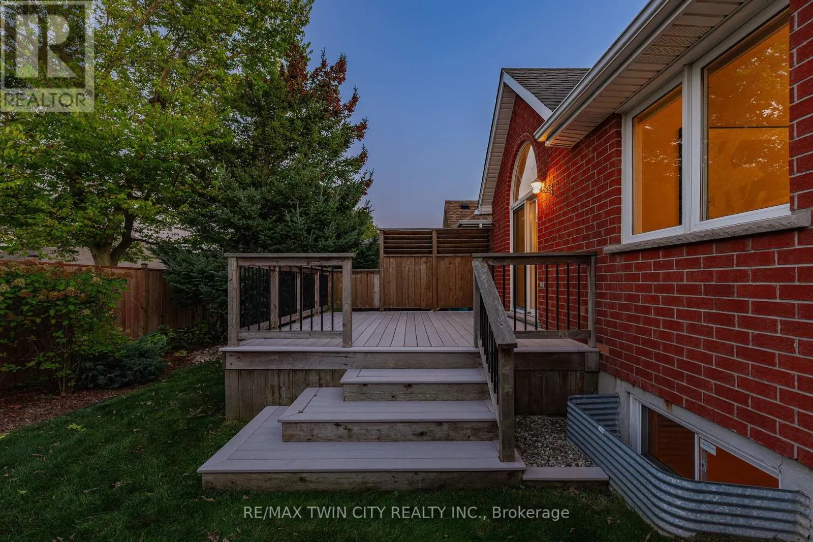 432 SANDBANKS CRESCENT
