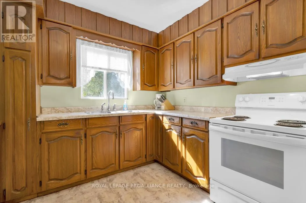 151 ADDINGTON RD 7