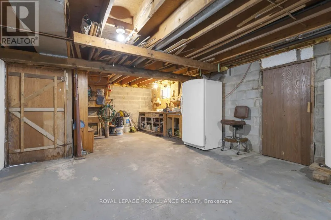 151 ADDINGTON RD 7