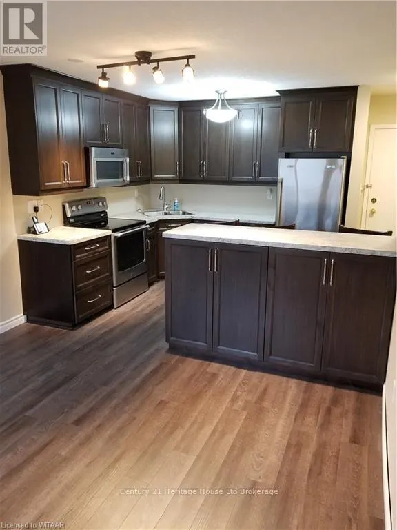 21 - 56 HIAWATHA ROAD, #21