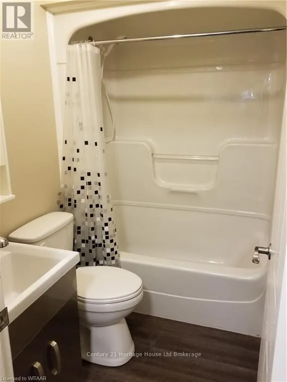 21 - 56 HIAWATHA ROAD, #21