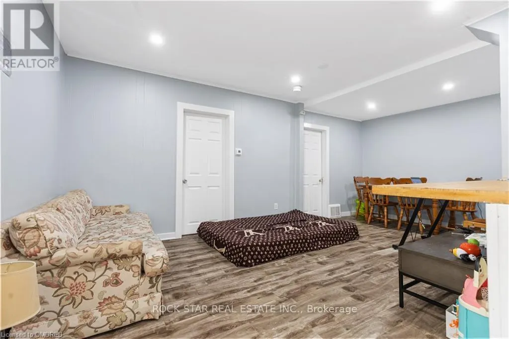 235 HAMILTON ROAD