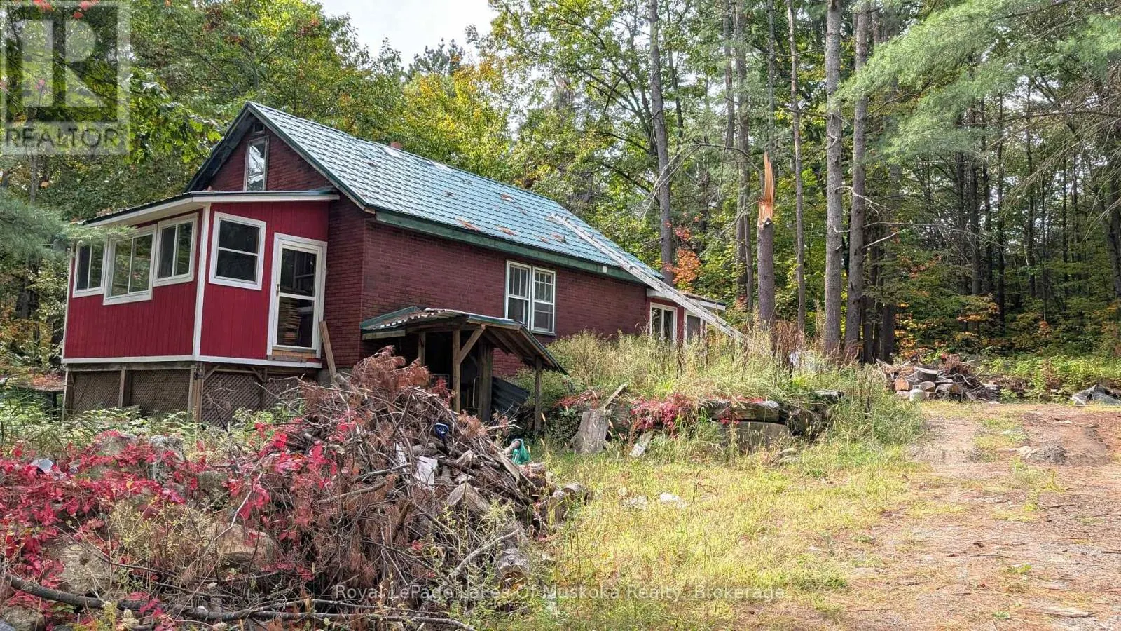 1011 WEST BLACK LAKE ROAD