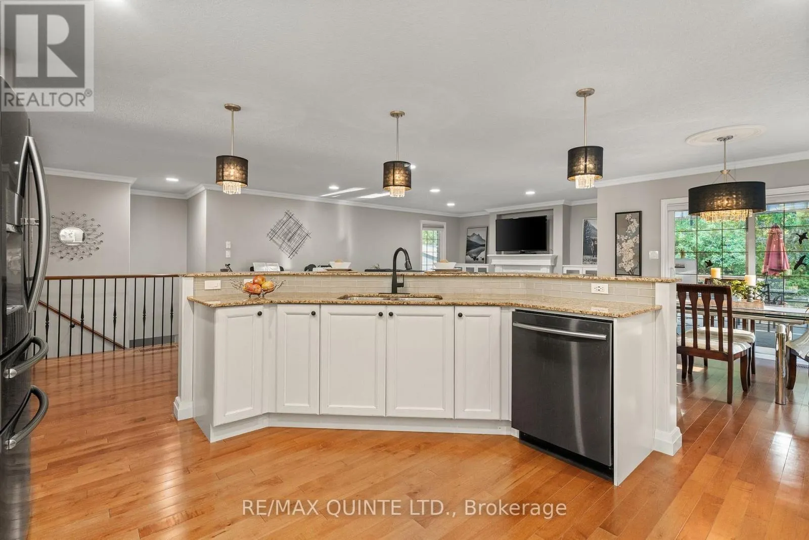 28 PINE MARSH LANE