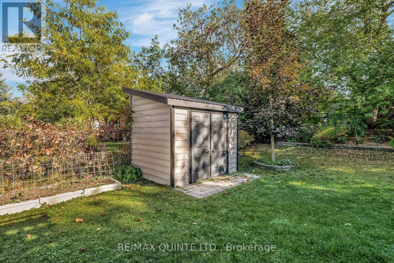 28 PINE MARSH LANE