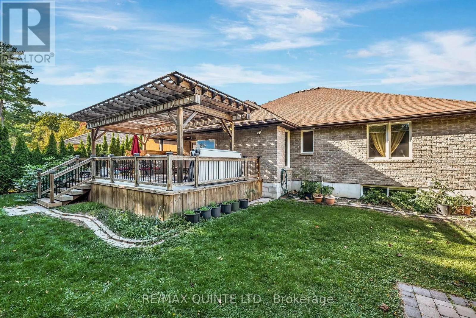 28 PINE MARSH LANE