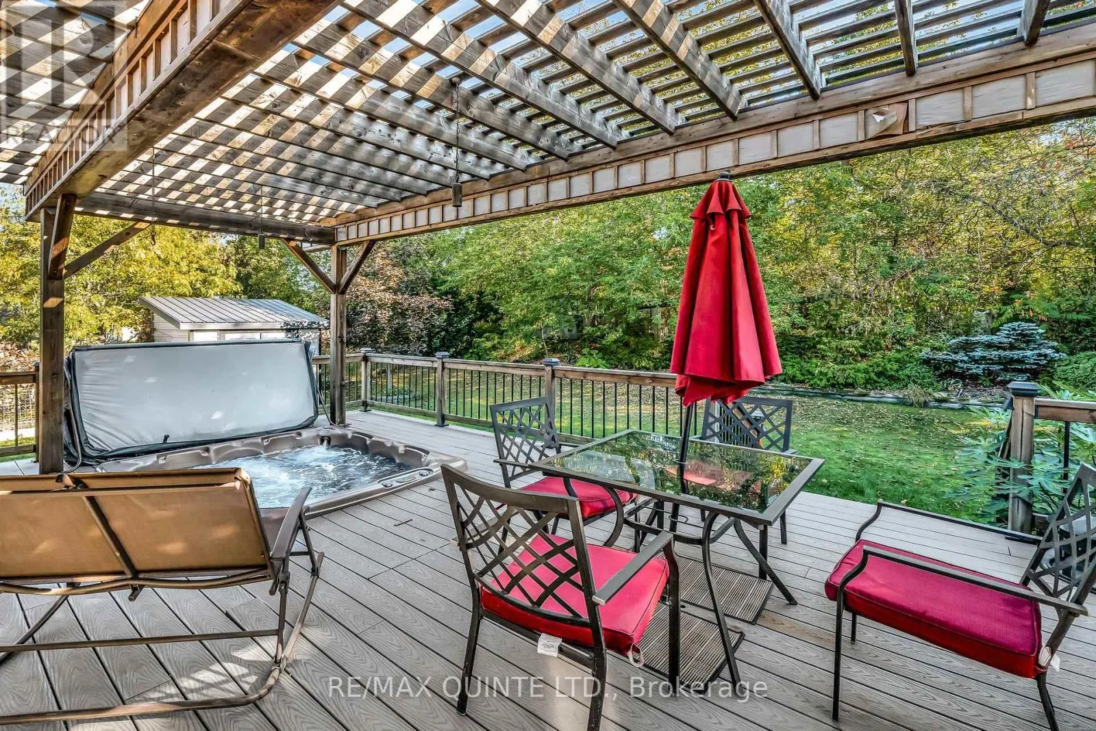 28 PINE MARSH LANE