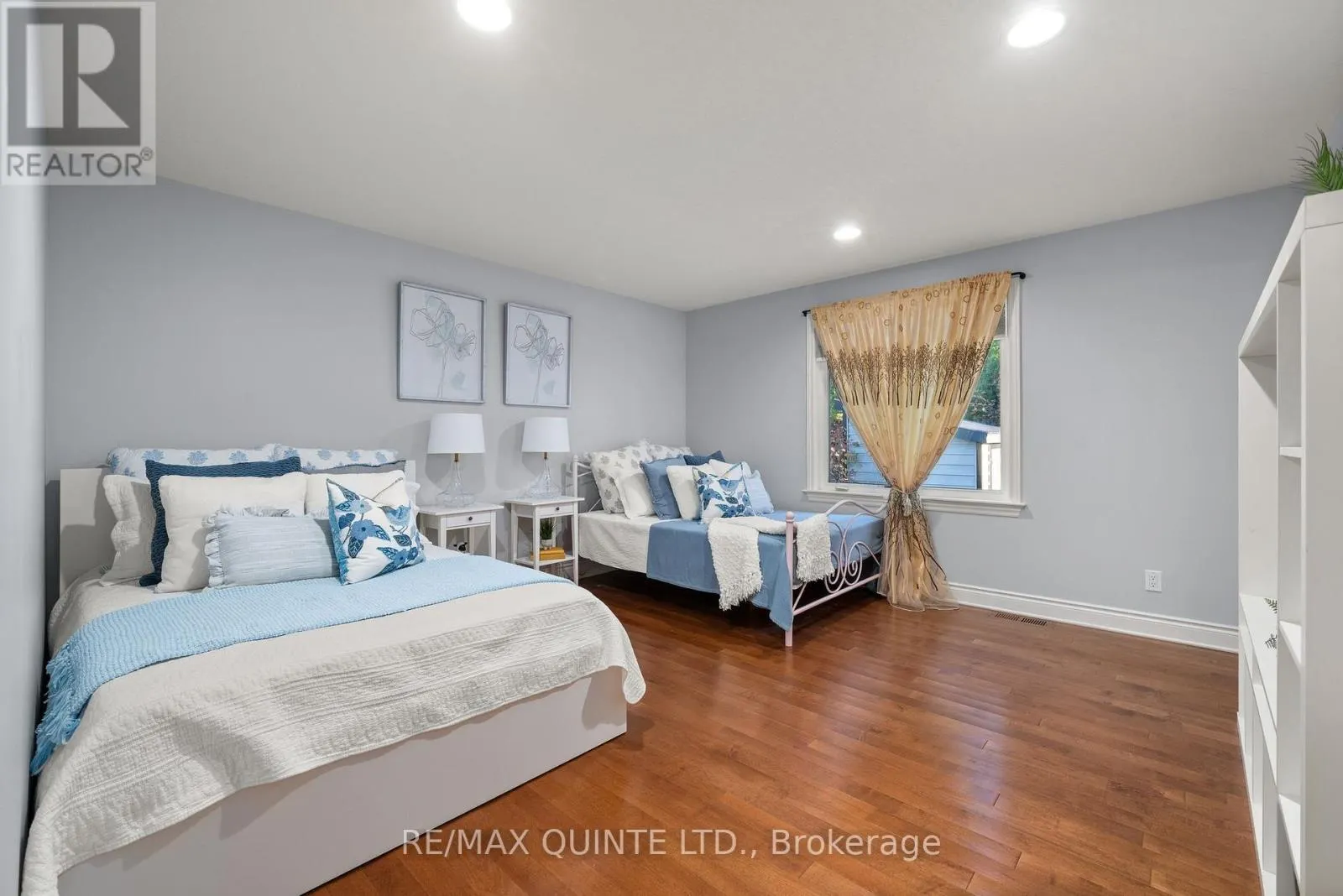 28 PINE MARSH LANE