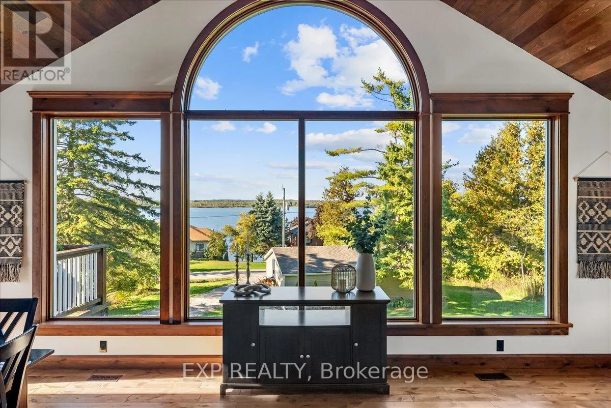 857 CEDAR GLEN ROAD