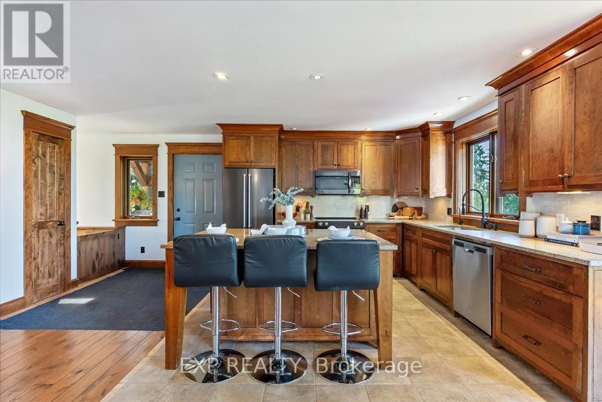 857 CEDAR GLEN ROAD