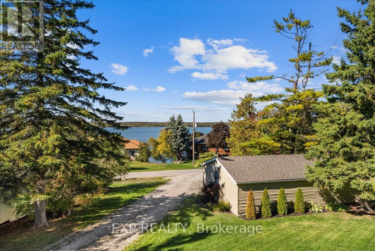 857 CEDAR GLEN ROAD