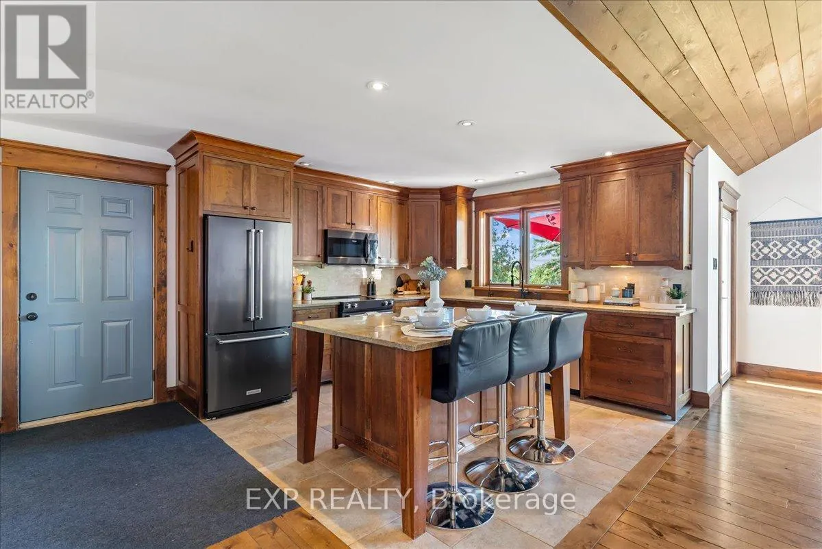 857 CEDAR GLEN ROAD