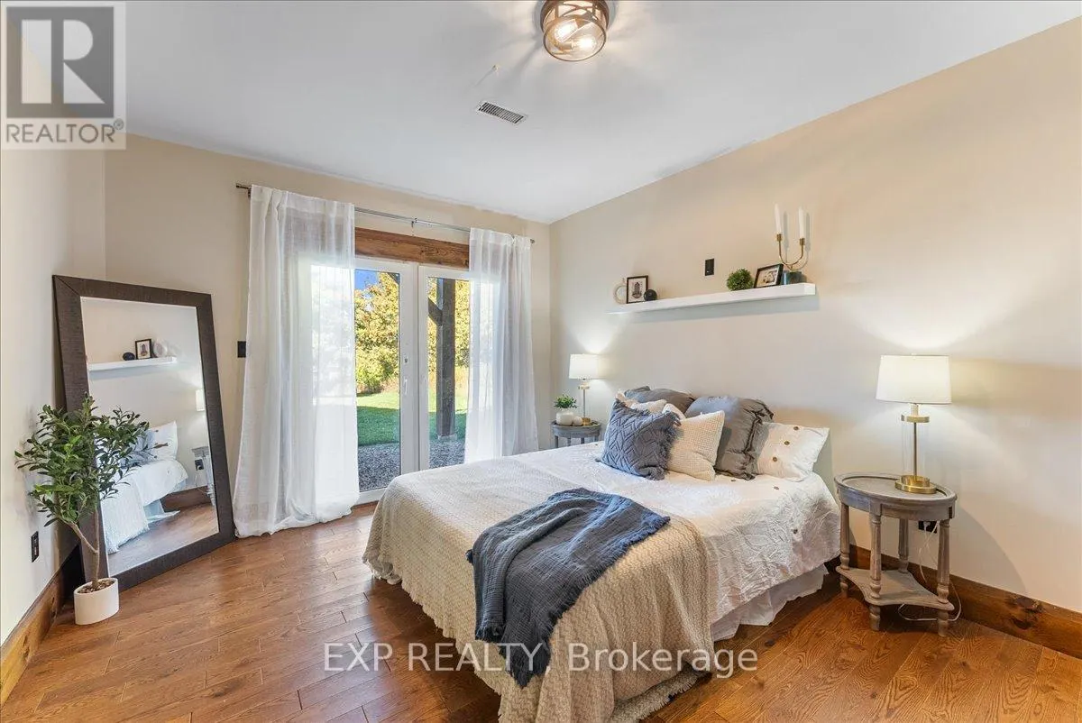 857 CEDAR GLEN ROAD