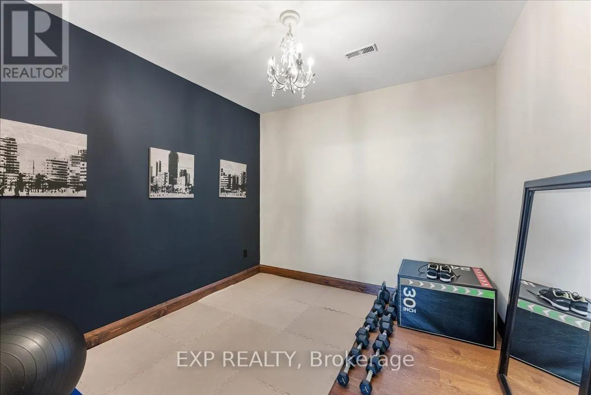 857 CEDAR GLEN ROAD