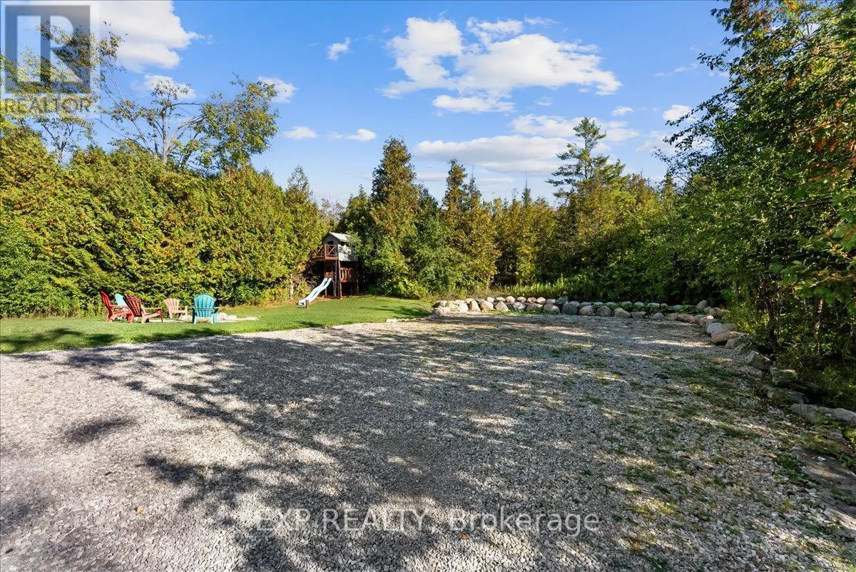 857 CEDAR GLEN ROAD