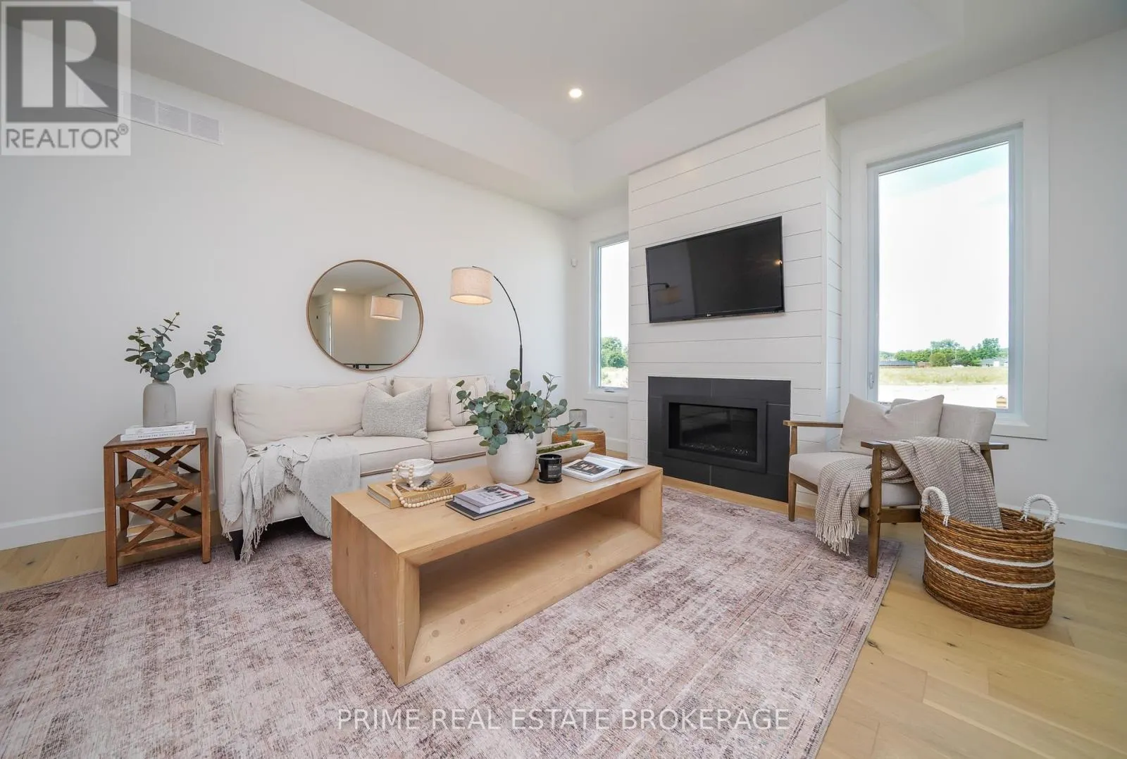 55 - 2 COASTAL CRESCENT, #55