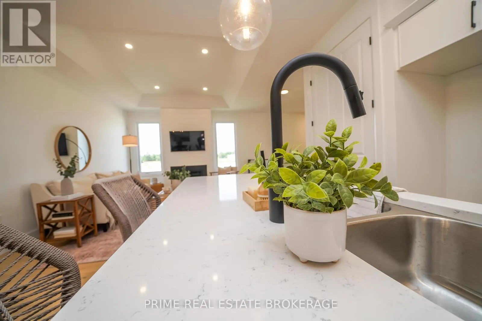55 - 2 COASTAL CRESCENT, #55