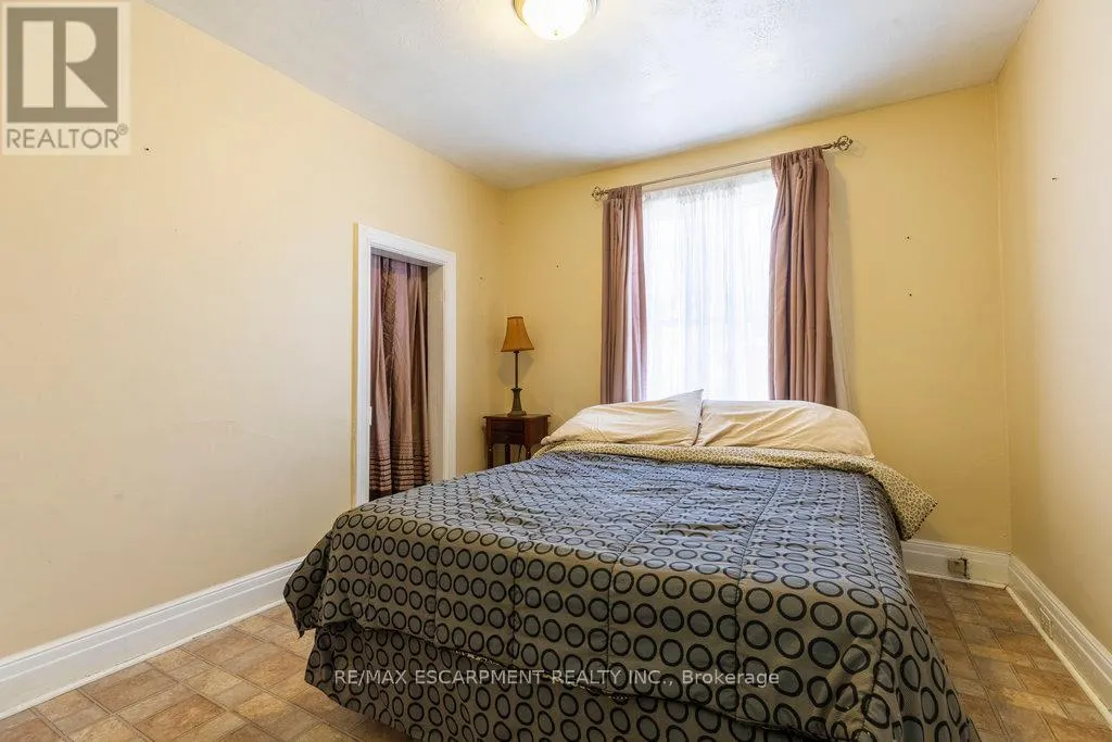 67 BEECHWOOD AVENUE