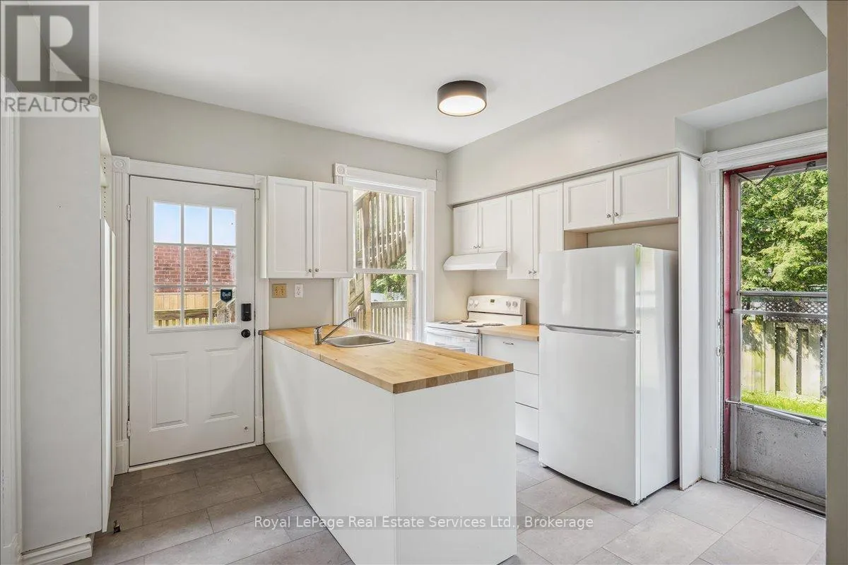 MAIN - 33 ROSE AVENUE, #Main