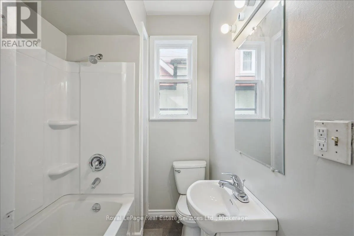 MAIN - 33 ROSE AVENUE, #Main