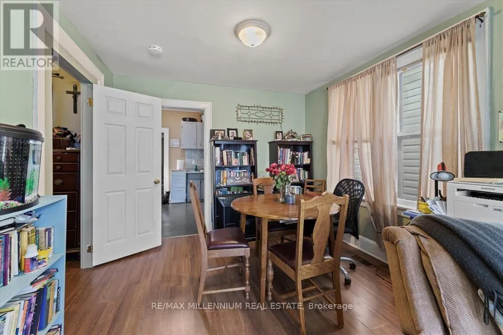 124-130 ELM AVENUE