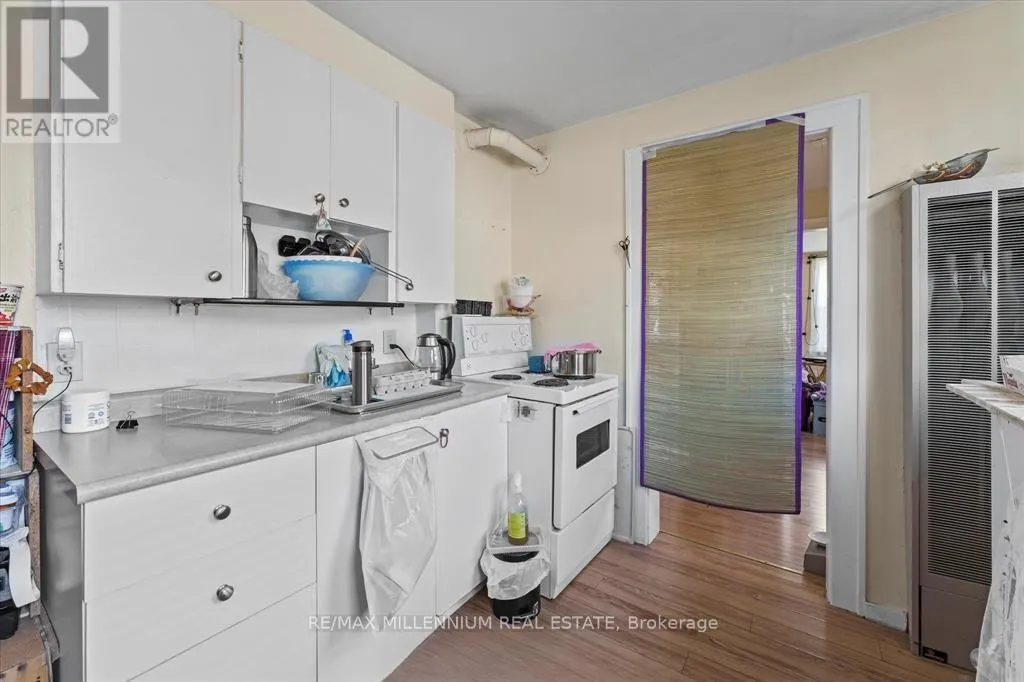 124-130 ELM AVENUE
