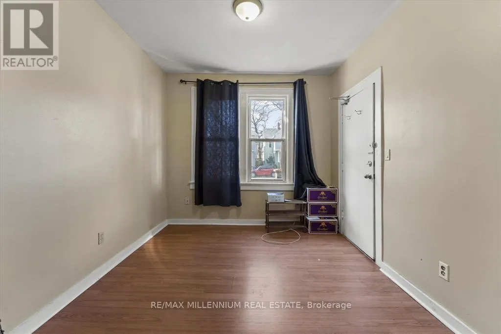 124-130 ELM AVENUE