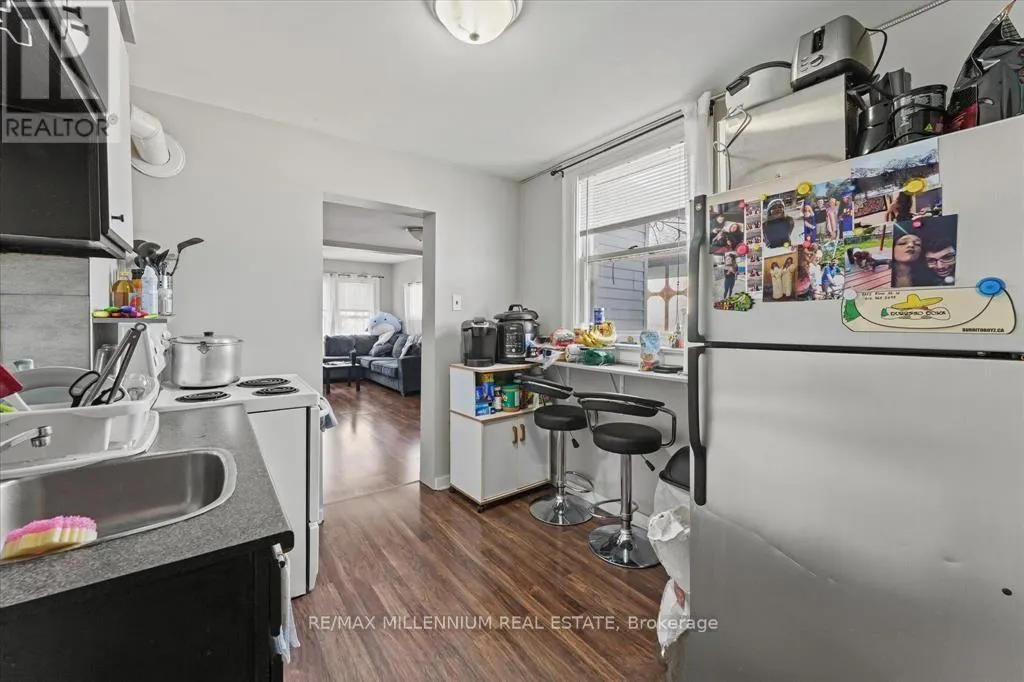 124-130 ELM AVENUE
