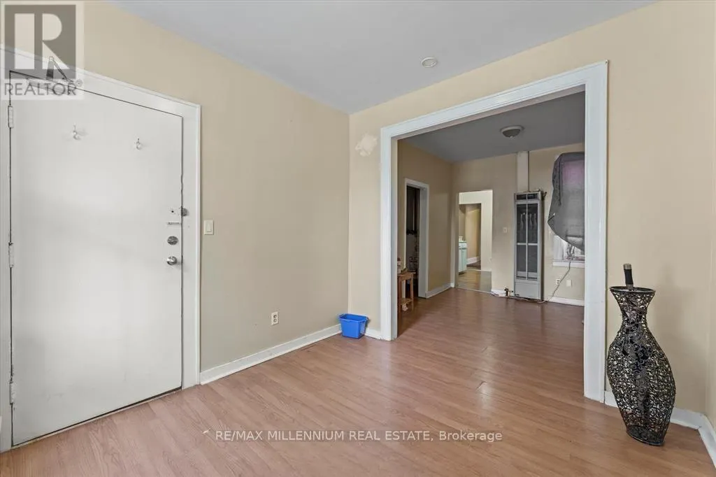 124-130 ELM AVENUE