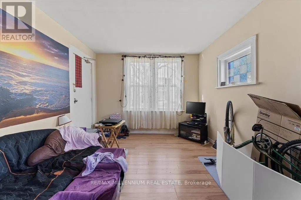 124-130 ELM AVENUE