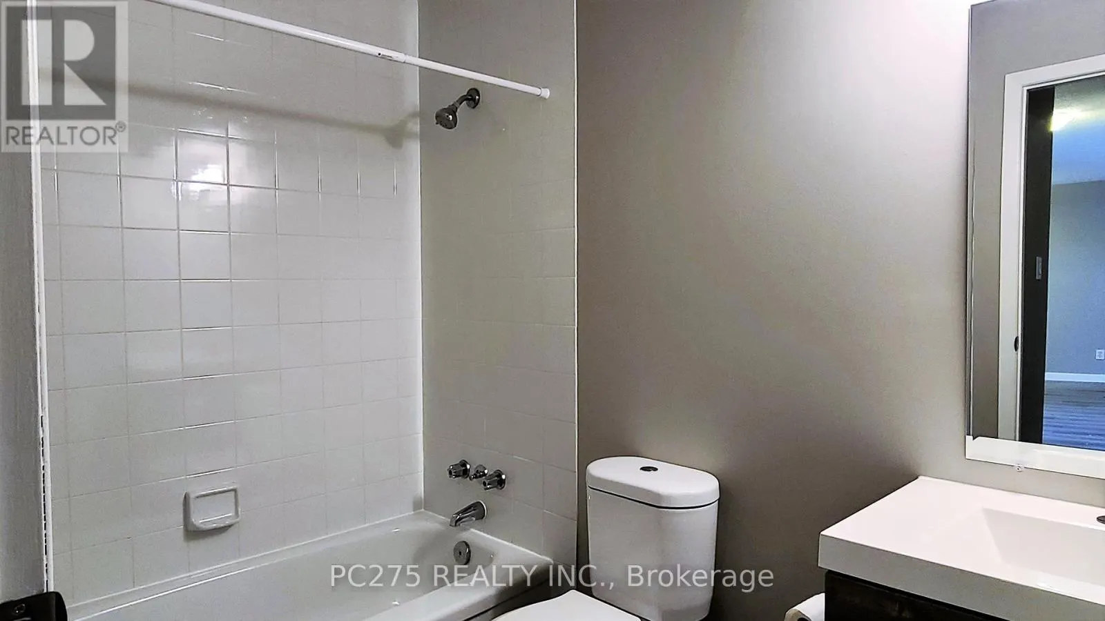 51 - 136 CONWAY DRIVE, #51