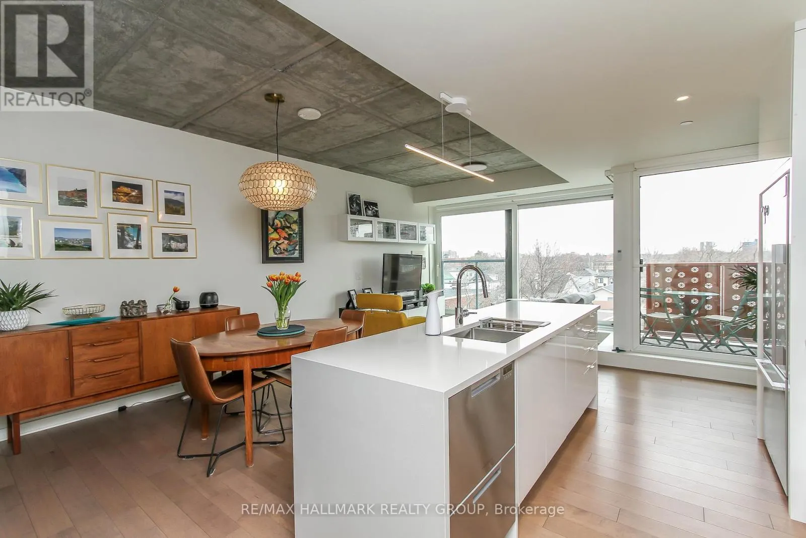 409 - 135 BARRETTE STREET