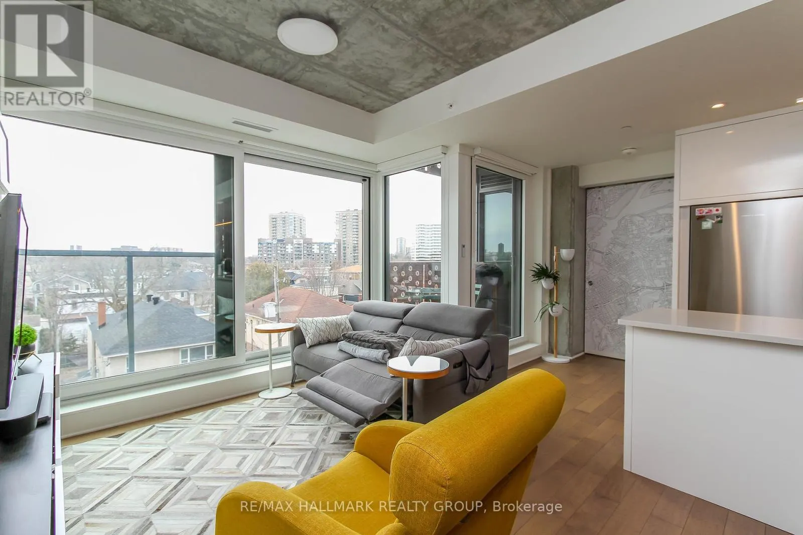 409 - 135 BARRETTE STREET