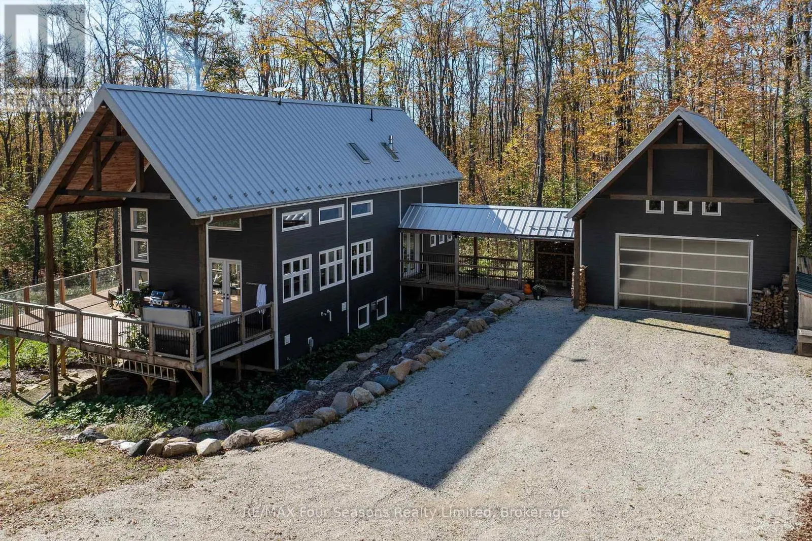 589108 GREY ROAD 19