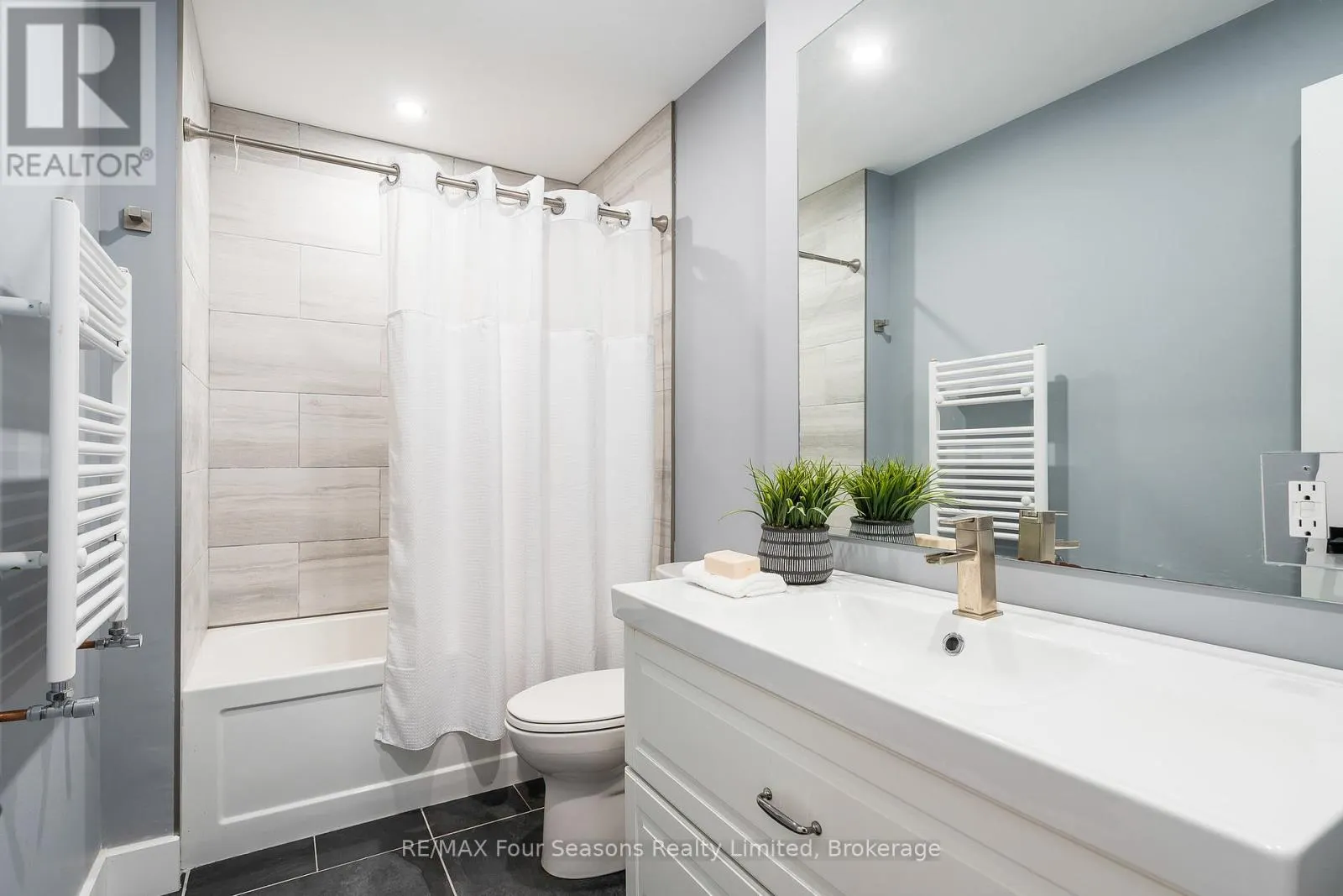 589108 GREY ROAD 19