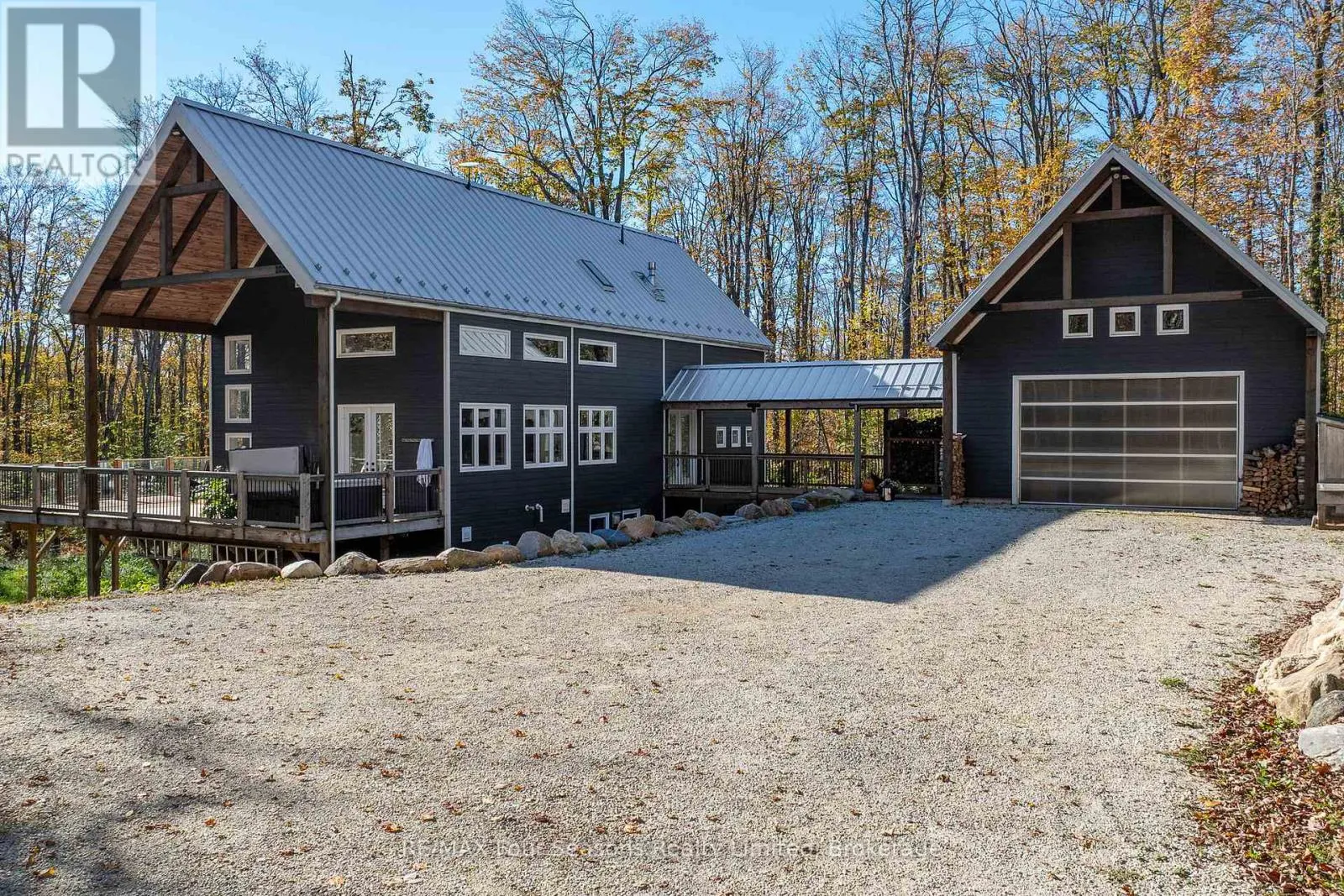 589108 GREY ROAD 19