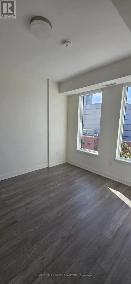 516 - 212 KING WILLIAM STREET