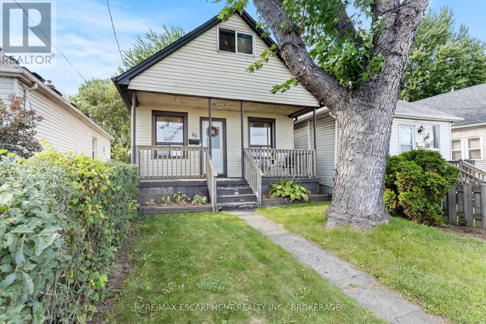 25 MCKINSTRY STREET