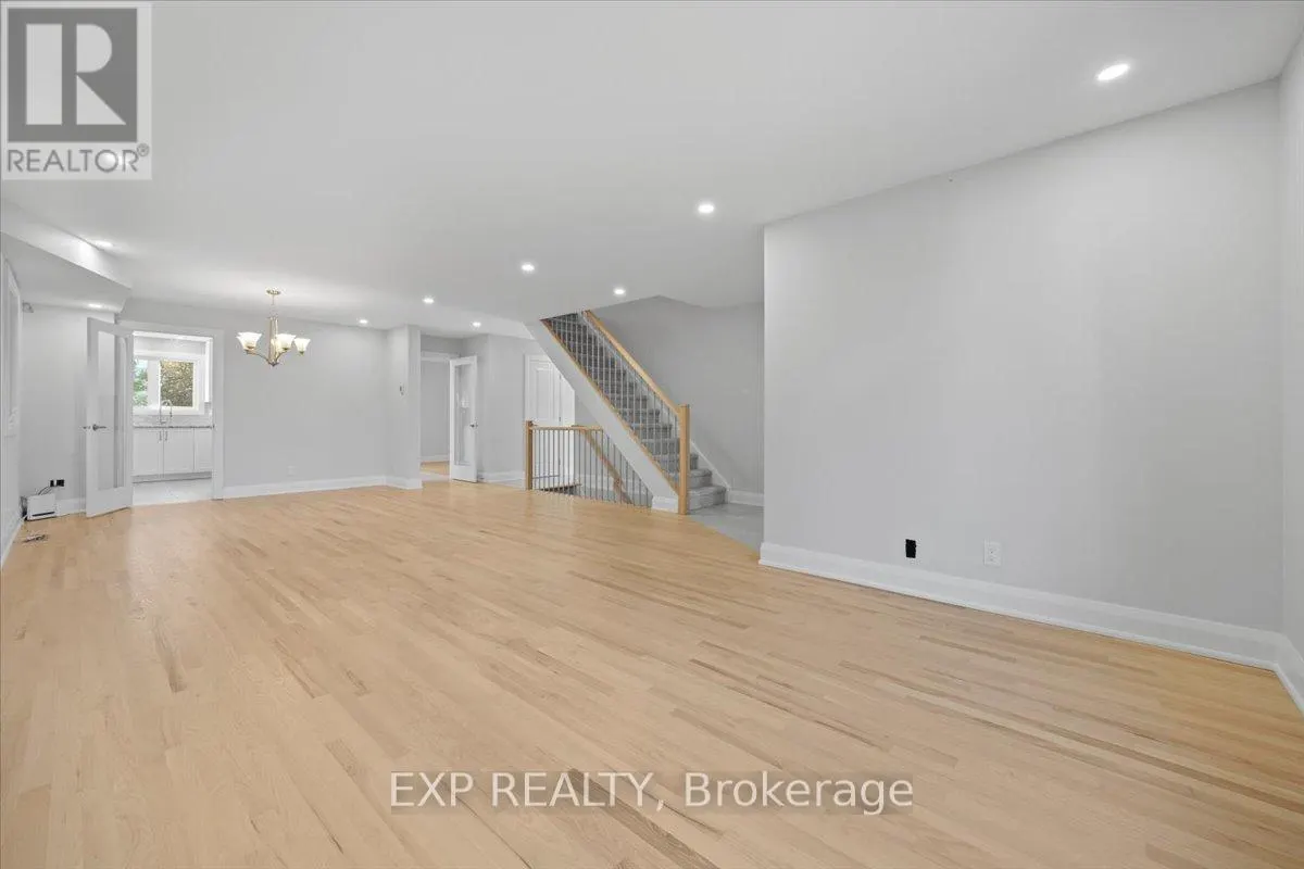 18 IVYLEA STREET
