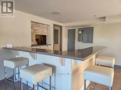601 - 121 QUEEN STREET, #601