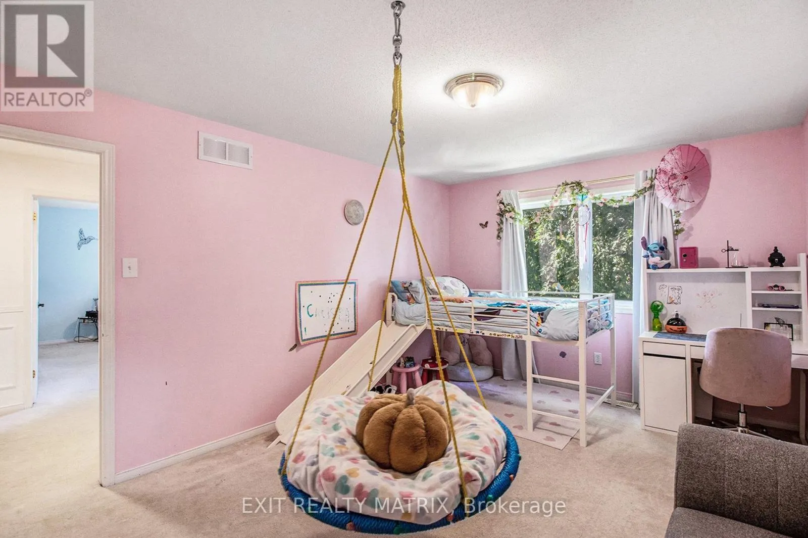 2205 BLUE WILLOW CRESCENT