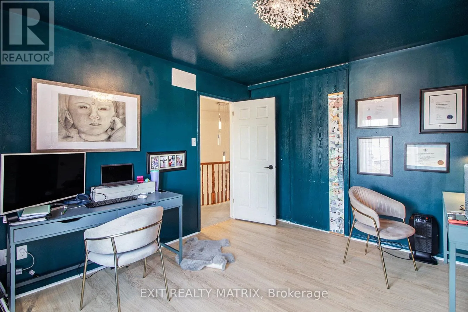 2205 BLUE WILLOW CRESCENT