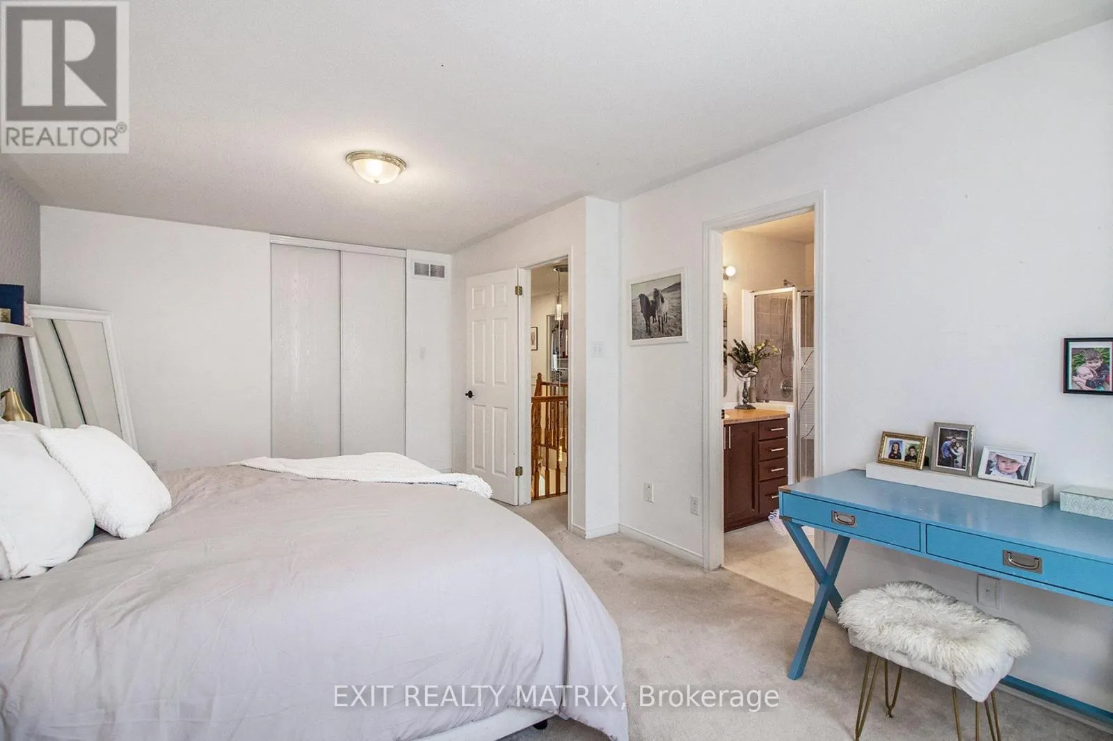 2205 BLUE WILLOW CRESCENT