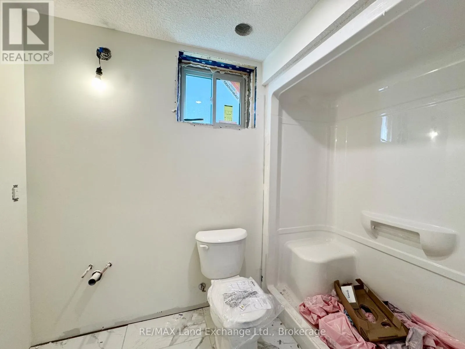 448 BURNSIDE STREET