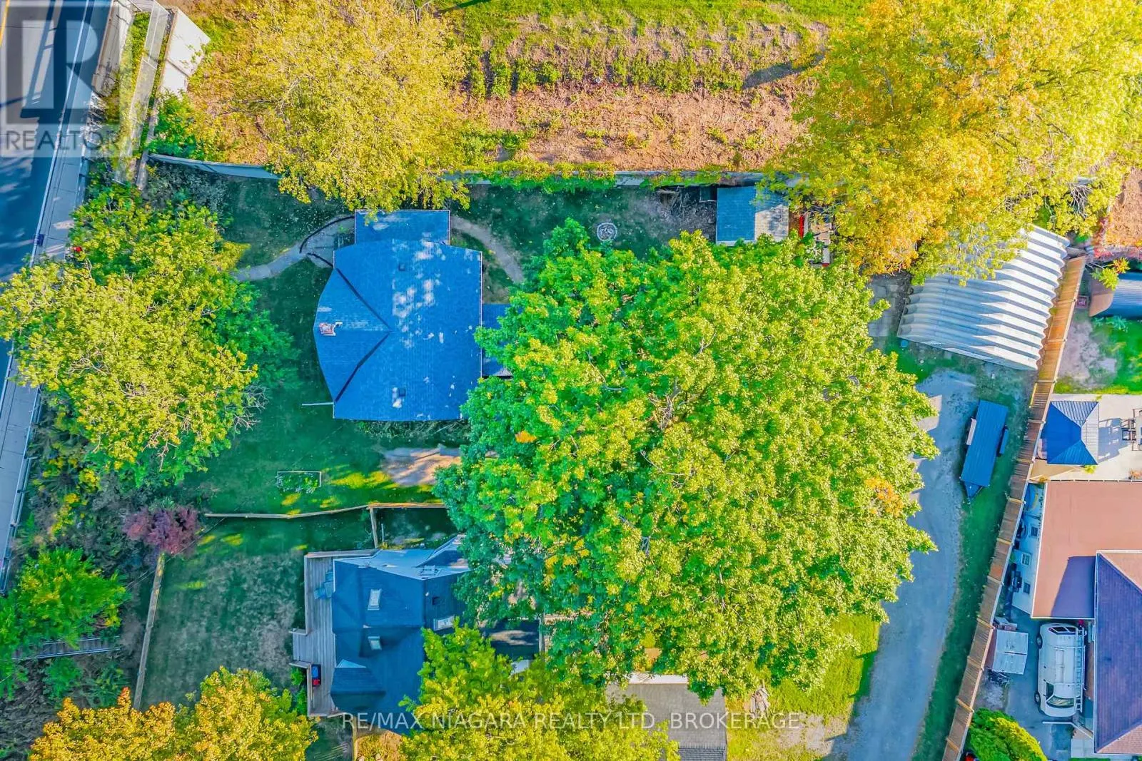 5365 PORTAGE ROAD