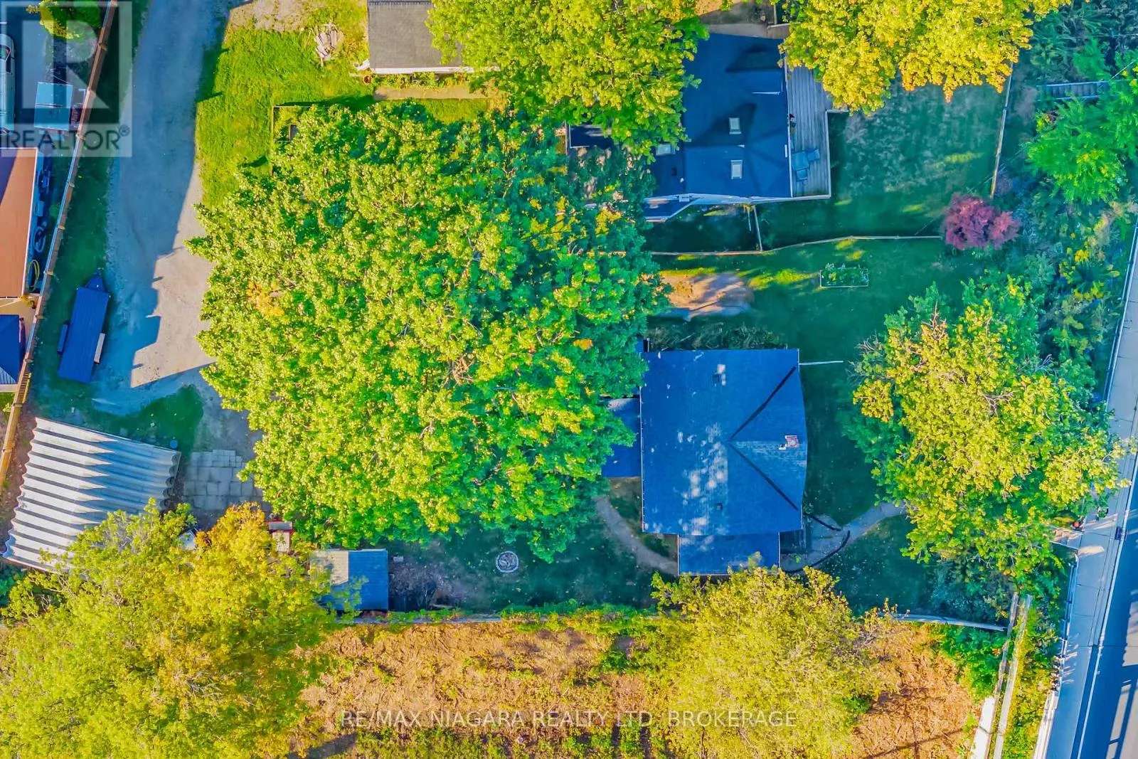5365 PORTAGE ROAD