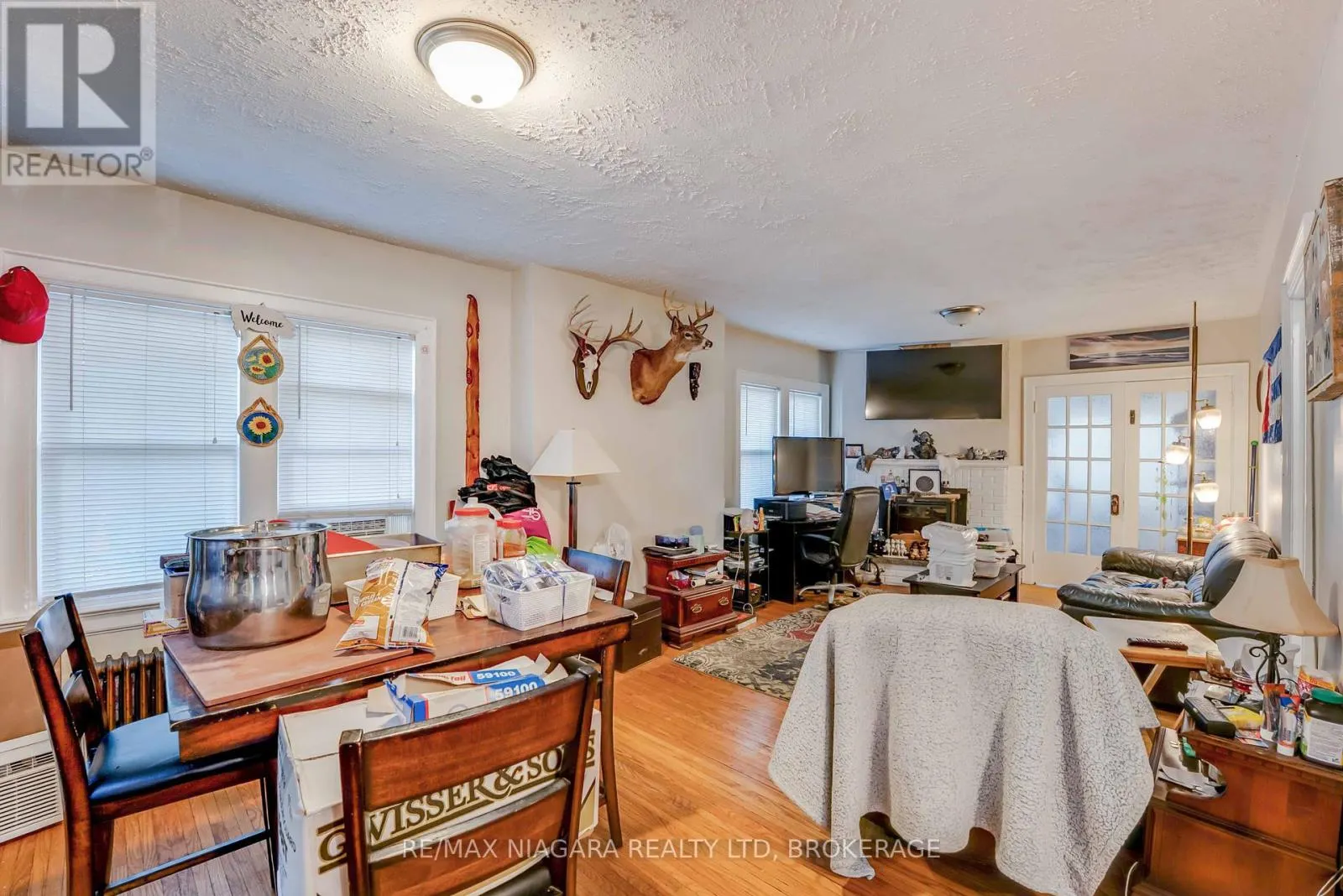 5365 PORTAGE ROAD