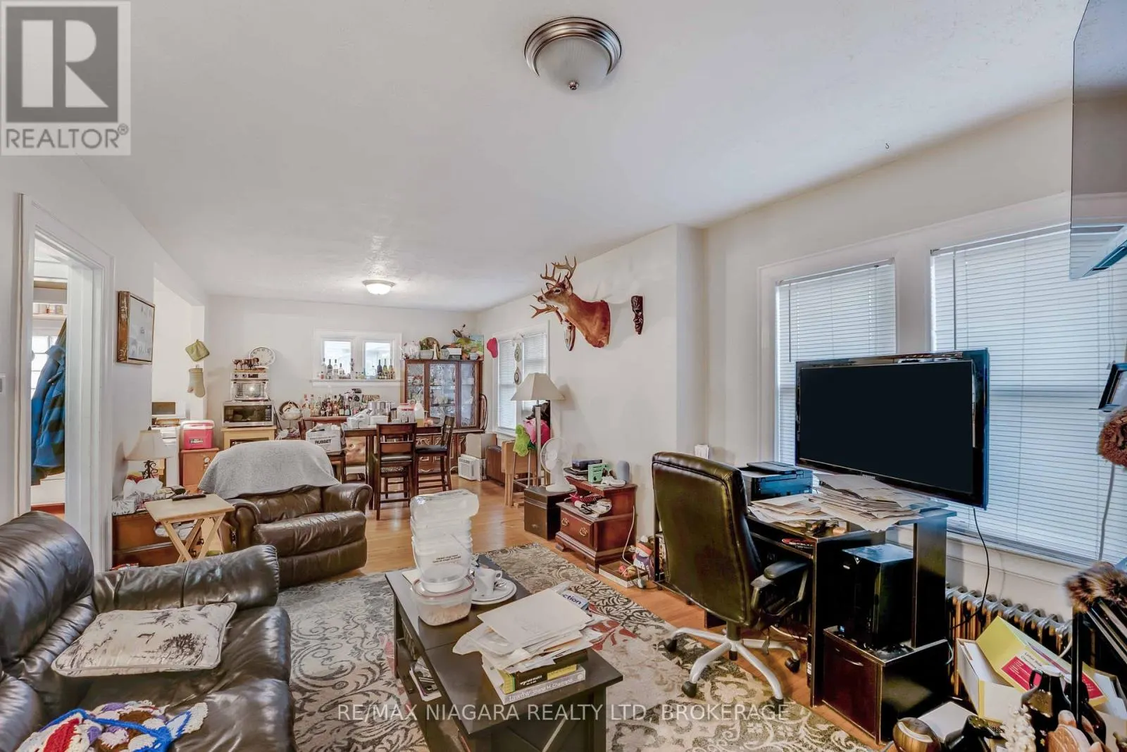 5365 PORTAGE ROAD
